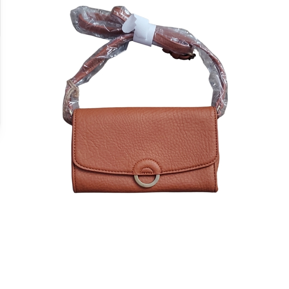 Chic Tan Faux Leather Crossbody Bag